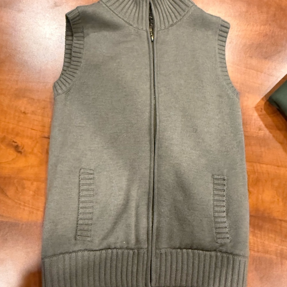 Massimo Dutti sweater vest